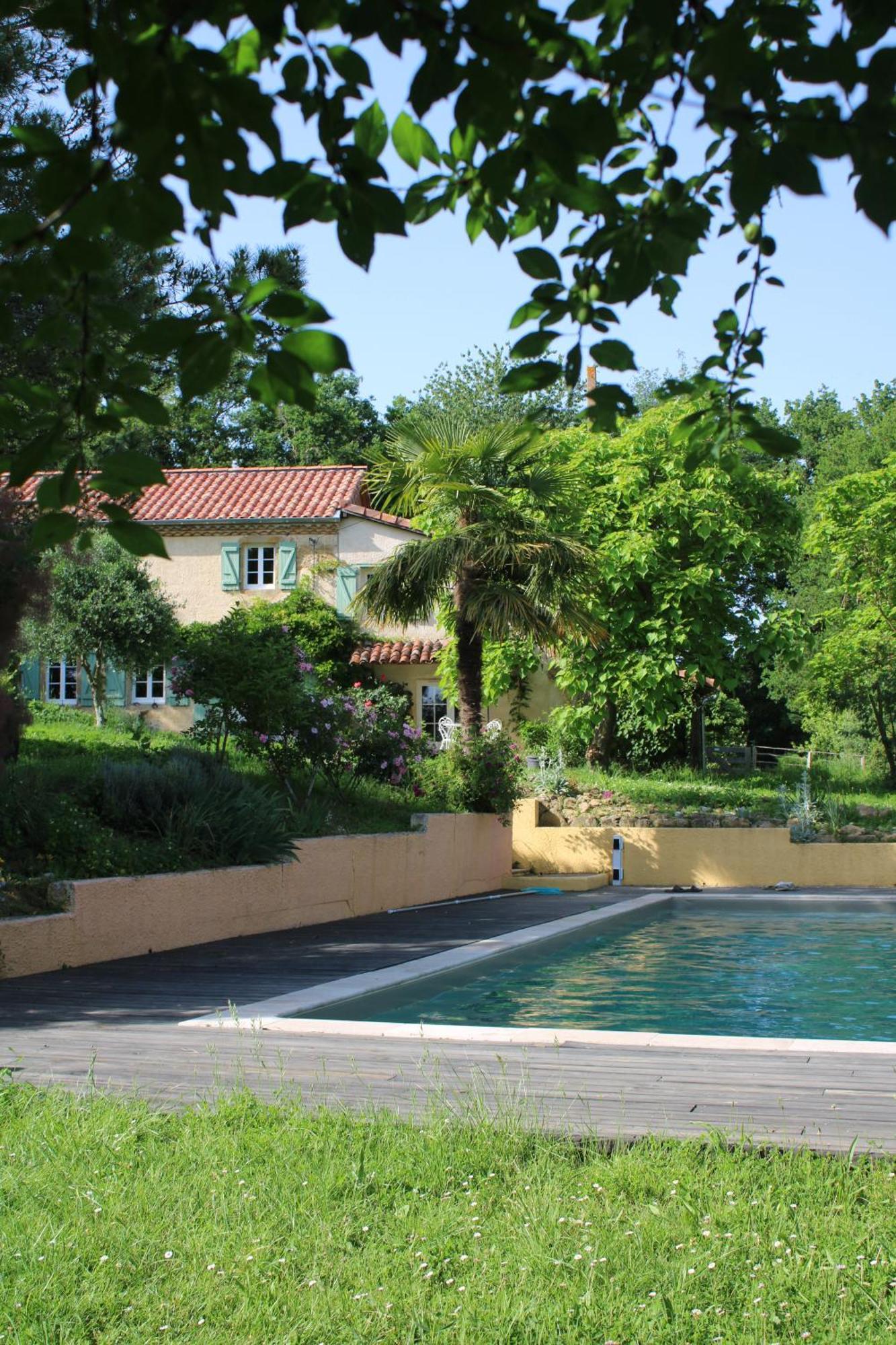 Bed and Breakfast Domaine De Calabel à Pouylebon Extérieur photo